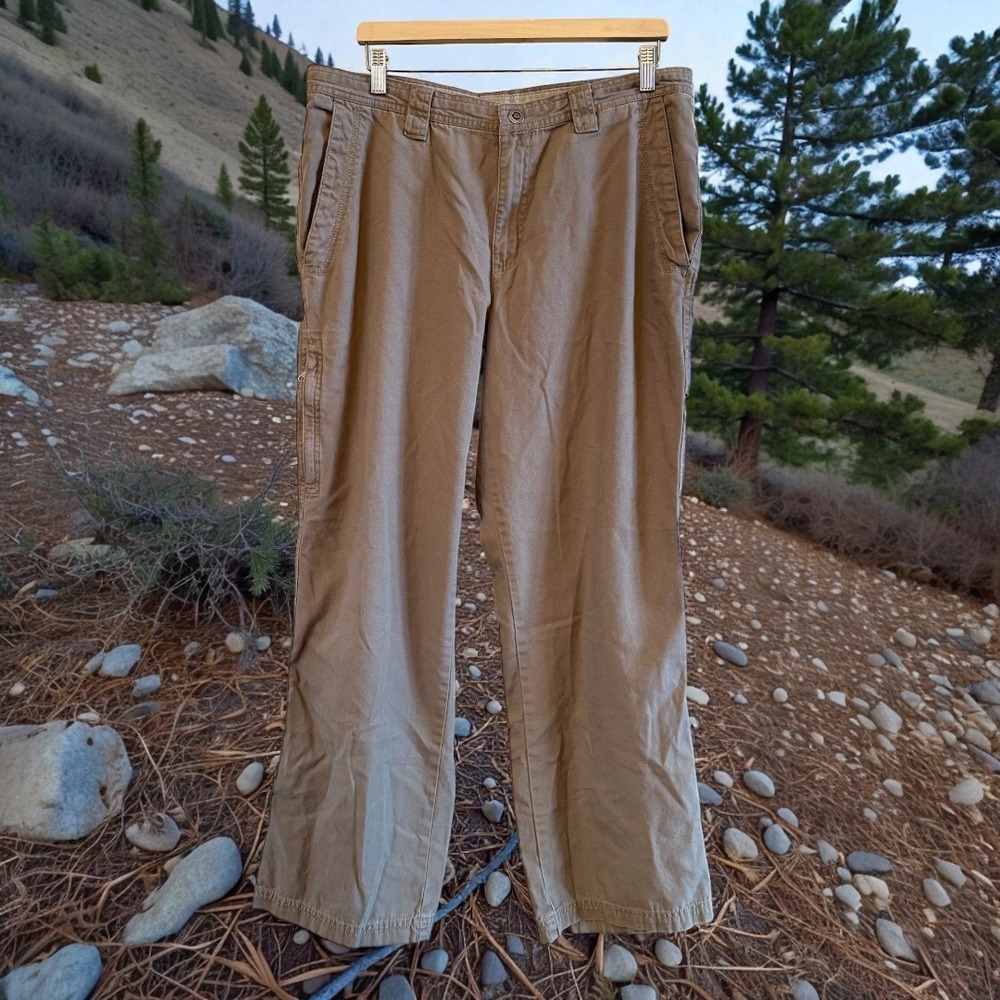 Men's 36W/30L Columbia Ultimate ROC‎ Omnishield Dark Khaki Cotton Pants Gorpcore
